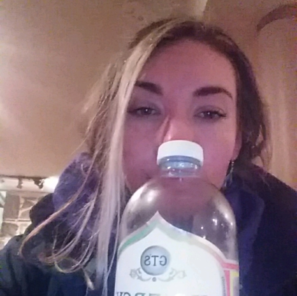 Meet your Posher, Leah